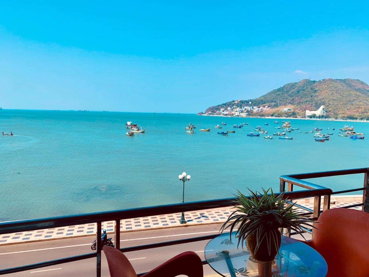Lucys Hotel Вунгтау Экстерьер фото