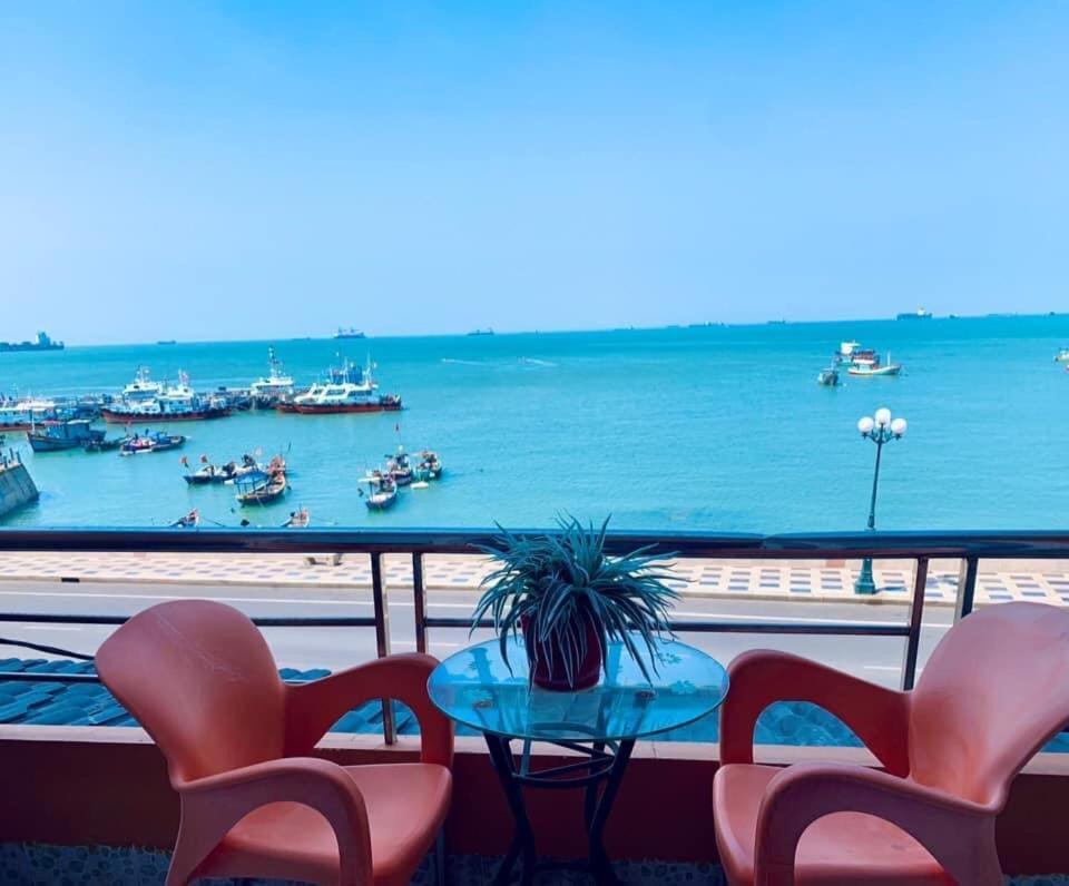 Lucys Hotel Вунгтау Экстерьер фото